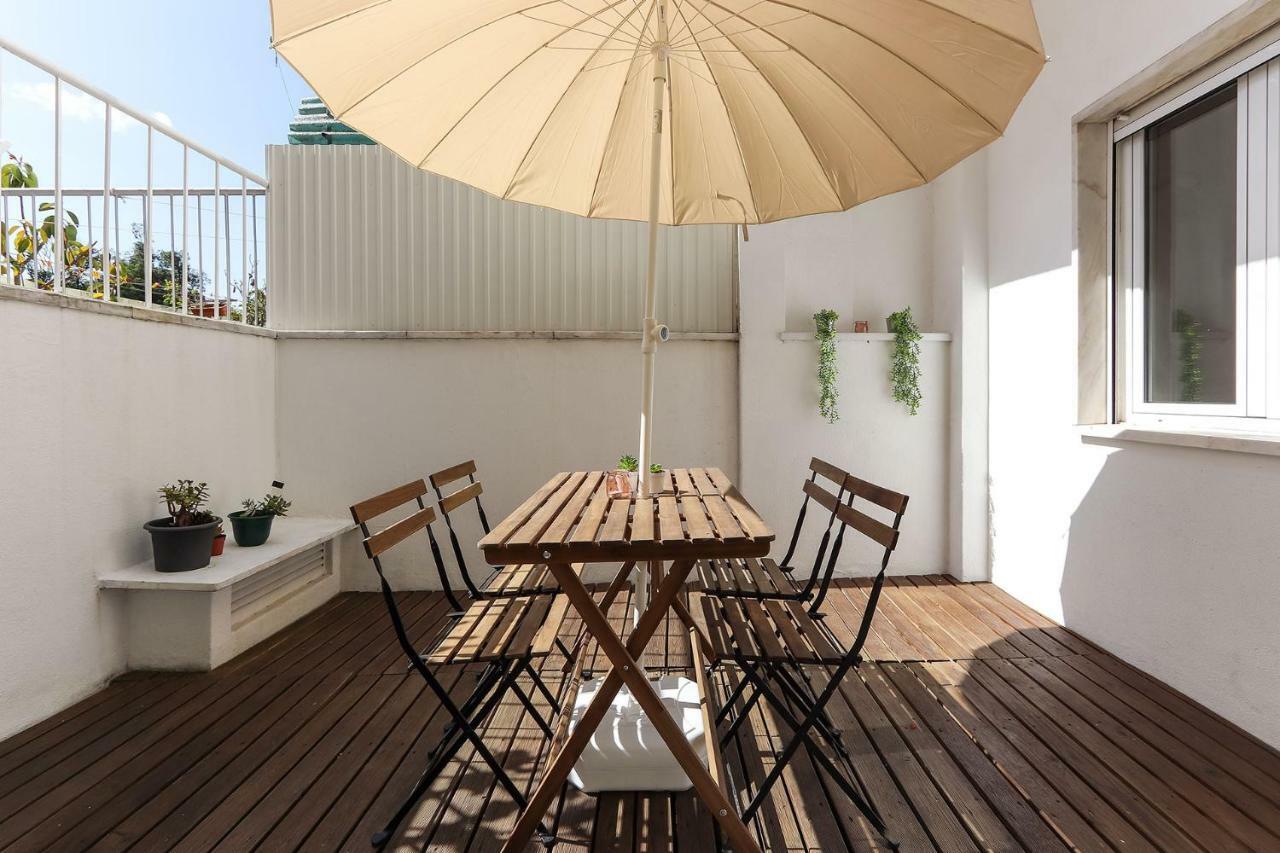 Entrecampos Terrace By Homing Appartamento Lisbona Esterno foto